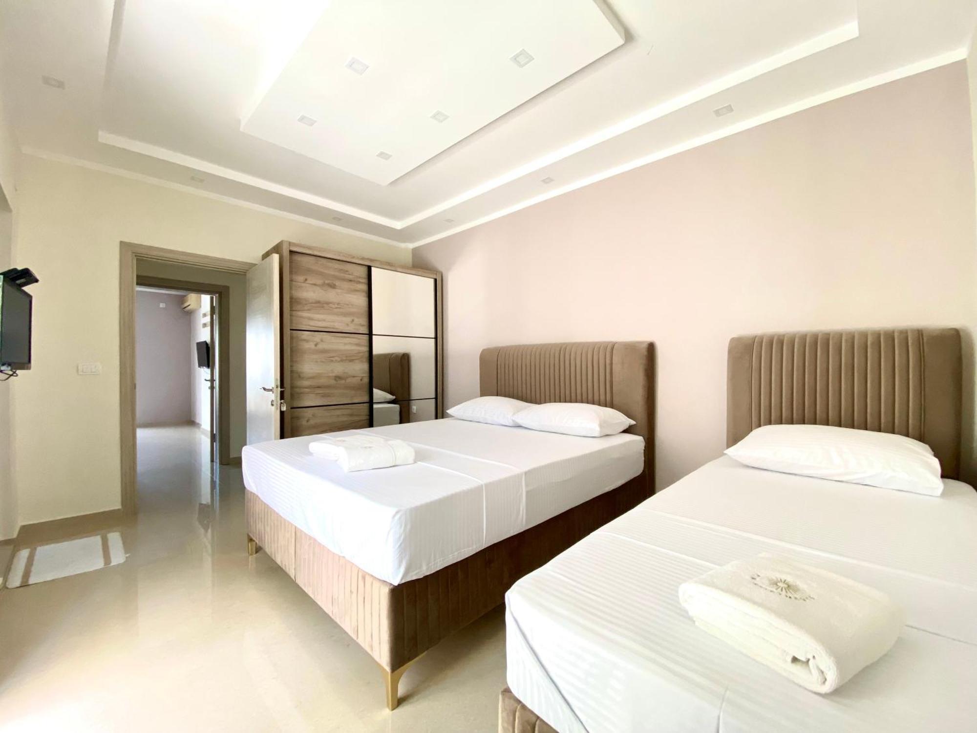 Fimi Apartments Ulcinj Bagian luar foto