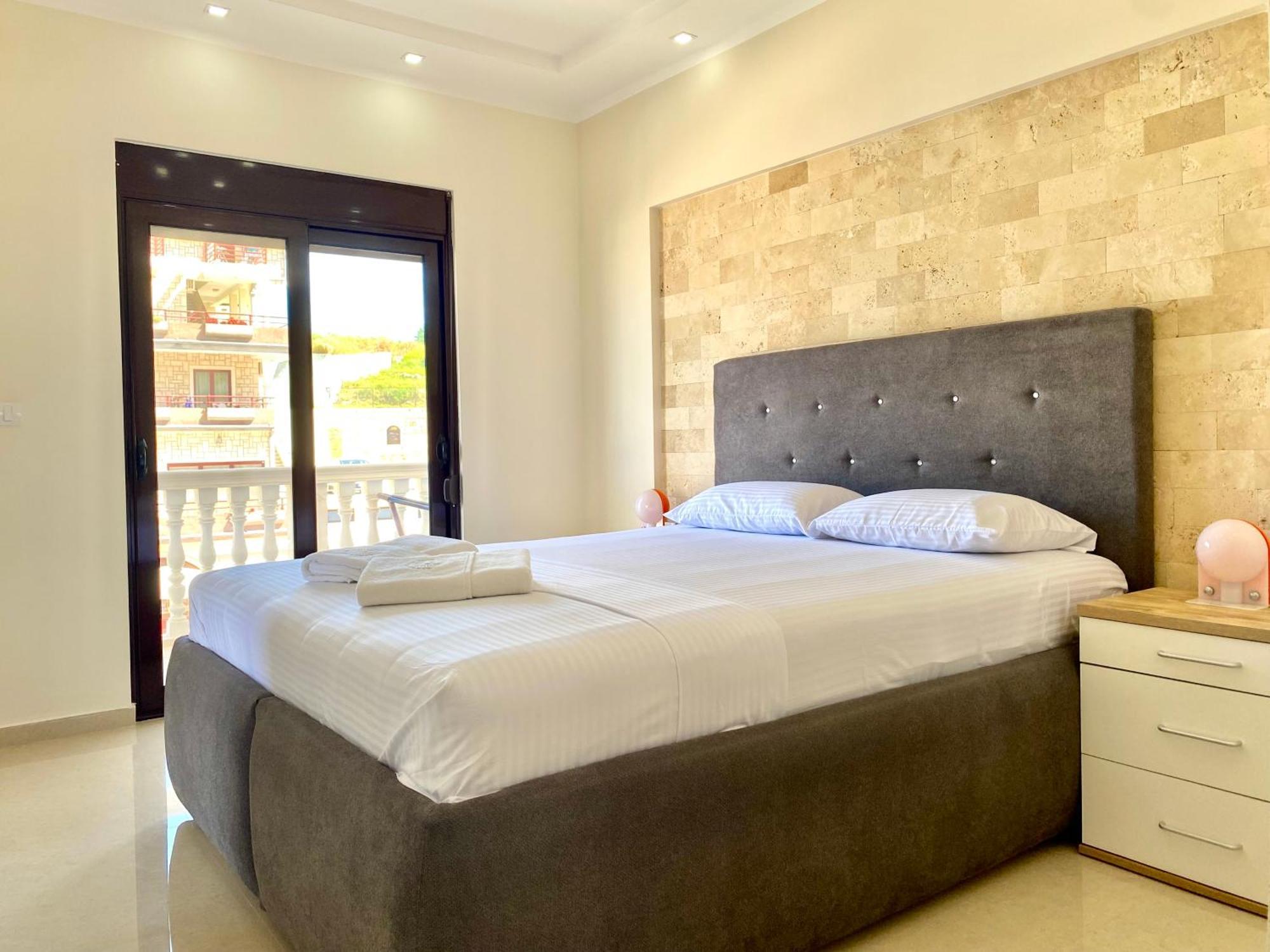 Fimi Apartments Ulcinj Bagian luar foto