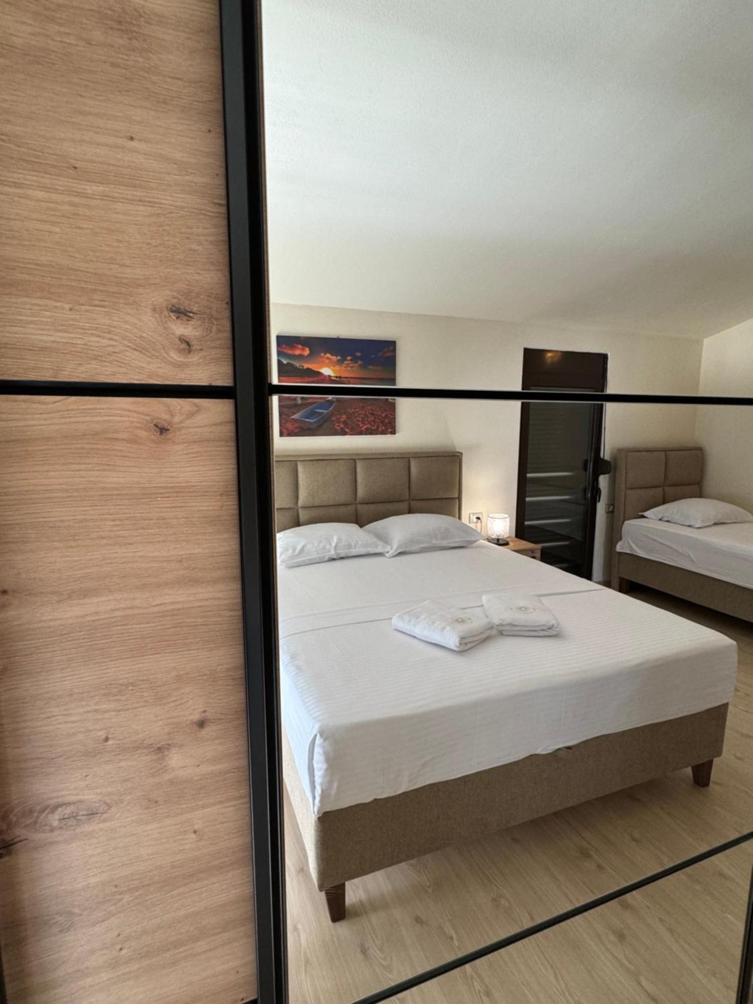 Fimi Apartments Ulcinj Bagian luar foto