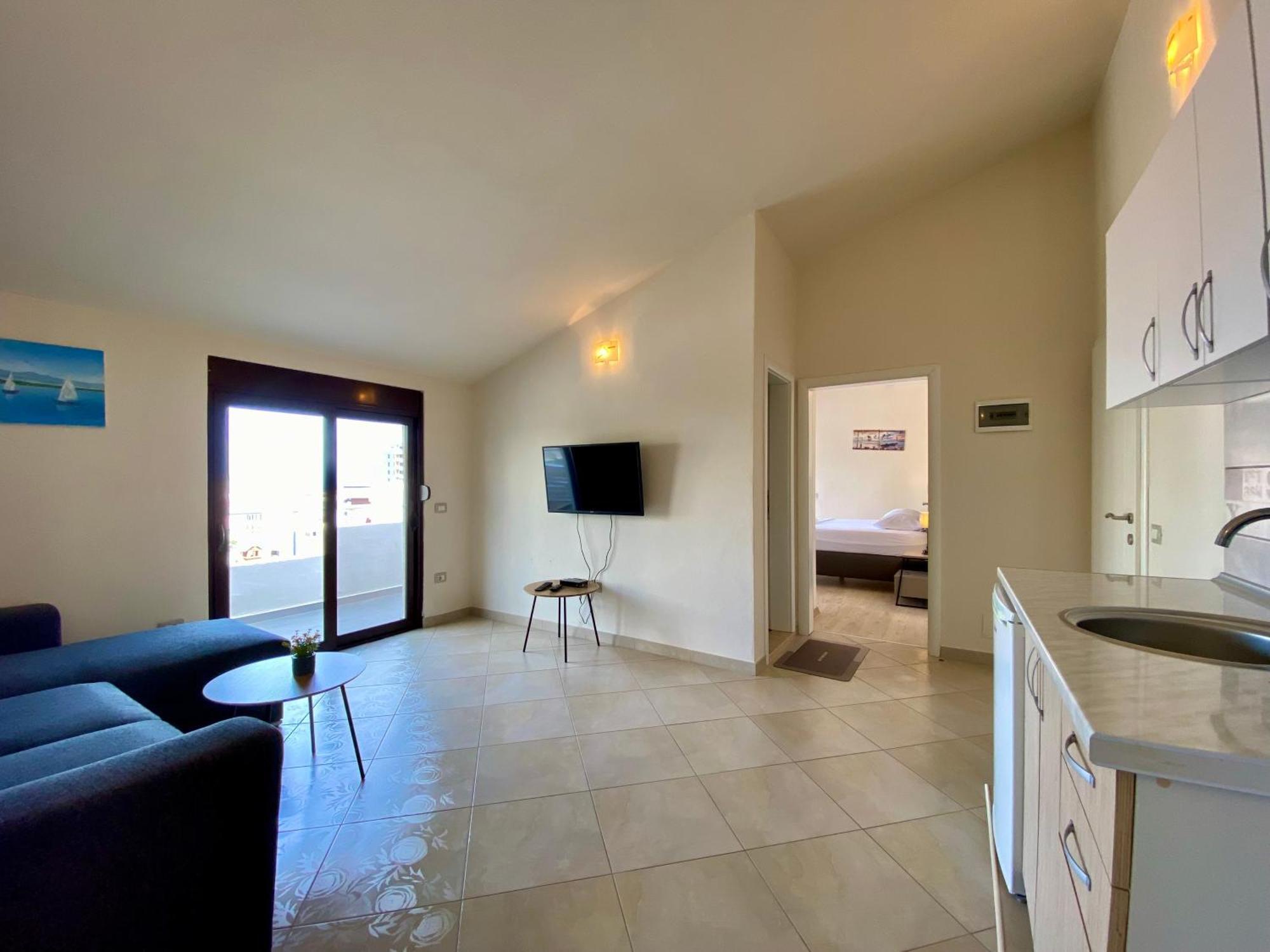 Fimi Apartments Ulcinj Bagian luar foto